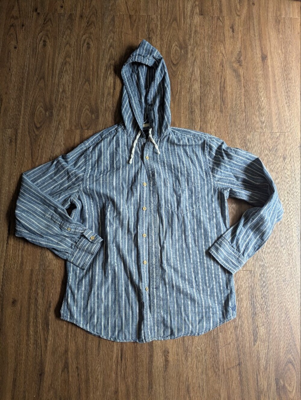 American Eagle Classic For Light Blue and White Striped Hooded Shirt M